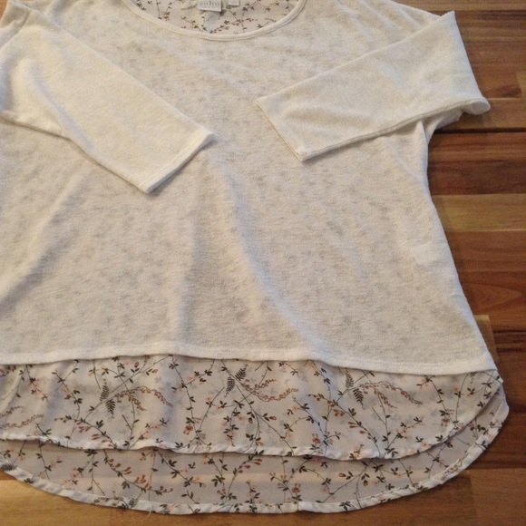 New York & Company Jeans Long Sleeve | Size L - Picture 8 of 9